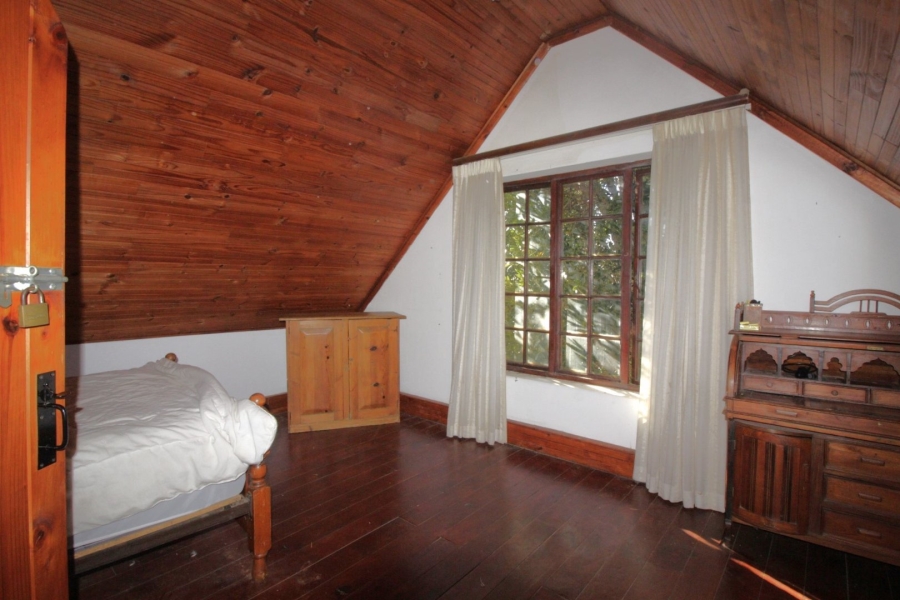 7 Bedroom Property for Sale in Noorsekloof Eastern Cape